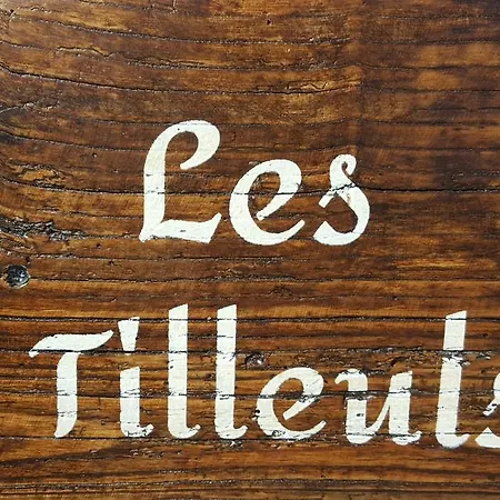 Les Tilleuls Bed & Breakfast 3*
